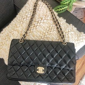 Chanel 2009/10 Black Lambskin Jumbo Double Flap Shoulder Bag